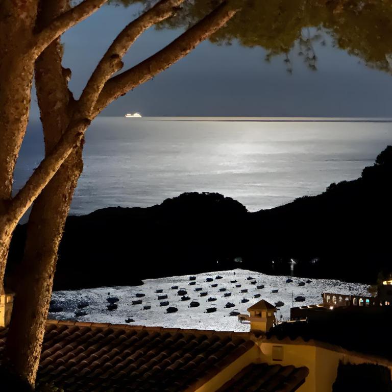 Aiguafreda, Piscina y Vistas al mar - Three-Bedroom House - 21