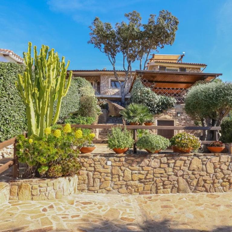 Ginepri - Two-Bedroom Deluxe Apartment with Garden View - 2