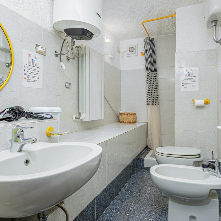 Ginepri - Two-Bedroom Deluxe Apartment with Garden View - 15