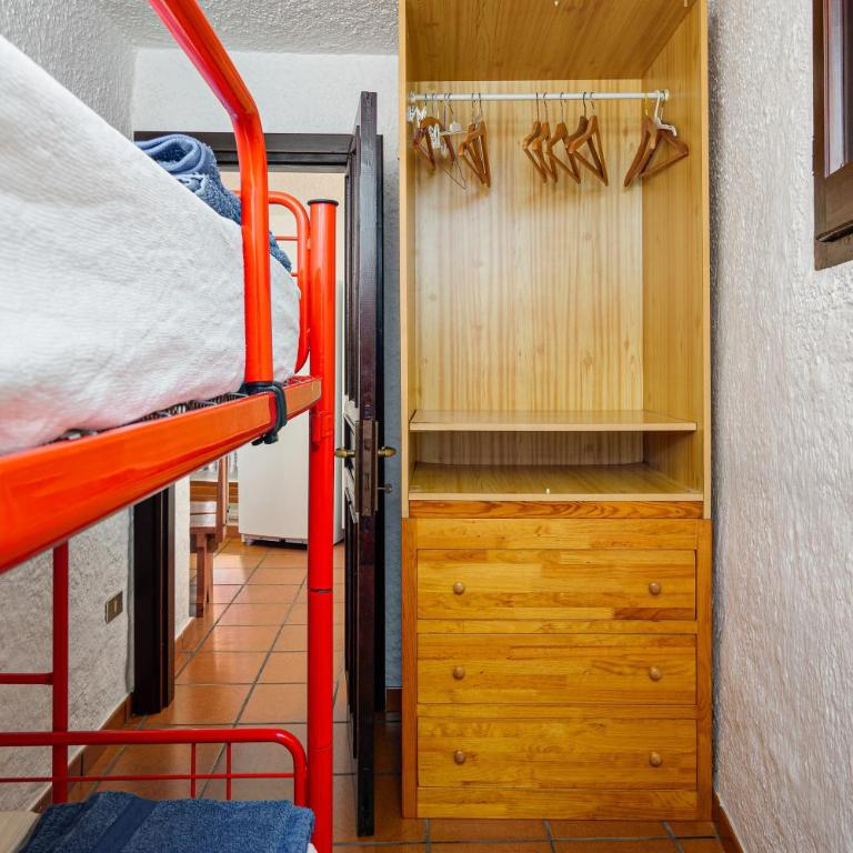 Ginepri - Two-Bedroom Deluxe Apartment with Garden View - 13
