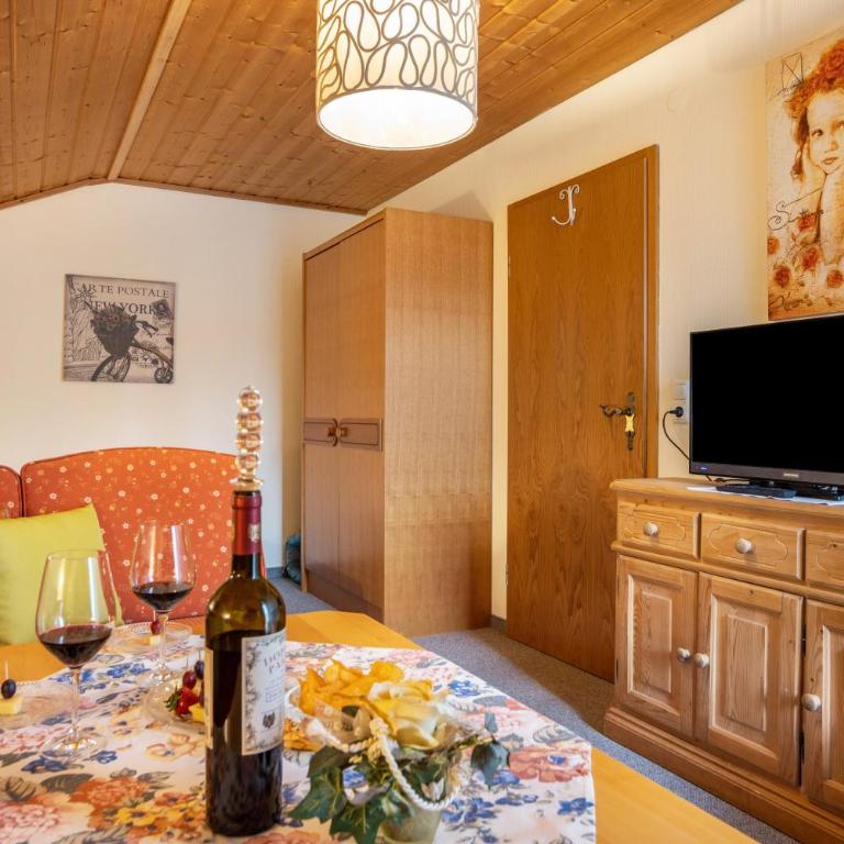 Gästehaus Erd - Fewo Grünten - Superior Apartment mit 1 Schlafzimmer und Balkon - 10