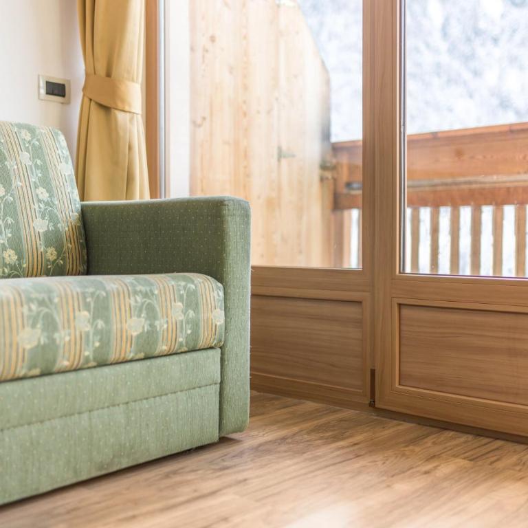 Runcac Apt Roterins - Appartamento Superior con 1 Camera da Letto e Balcone - 8