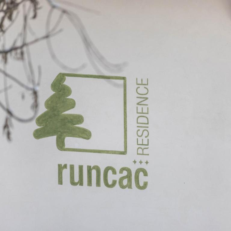 Runcac Apt Roterins - Appartamento Superior con 1 Camera da Letto e Balcone - 20