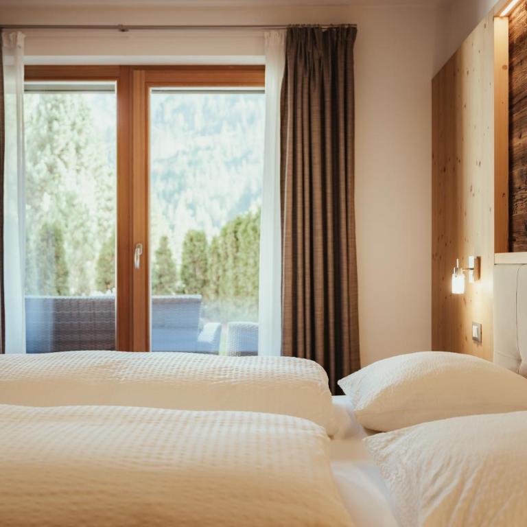 Chalet La Flüta Arnica - Deluxe-Apartment mit 2 Schlafzimmern und Gartenblick - 21
