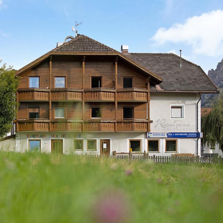 Rosalpina Apt 2 - Appartamento Deluxe con 2 Camere da Letto e Balcone - 9