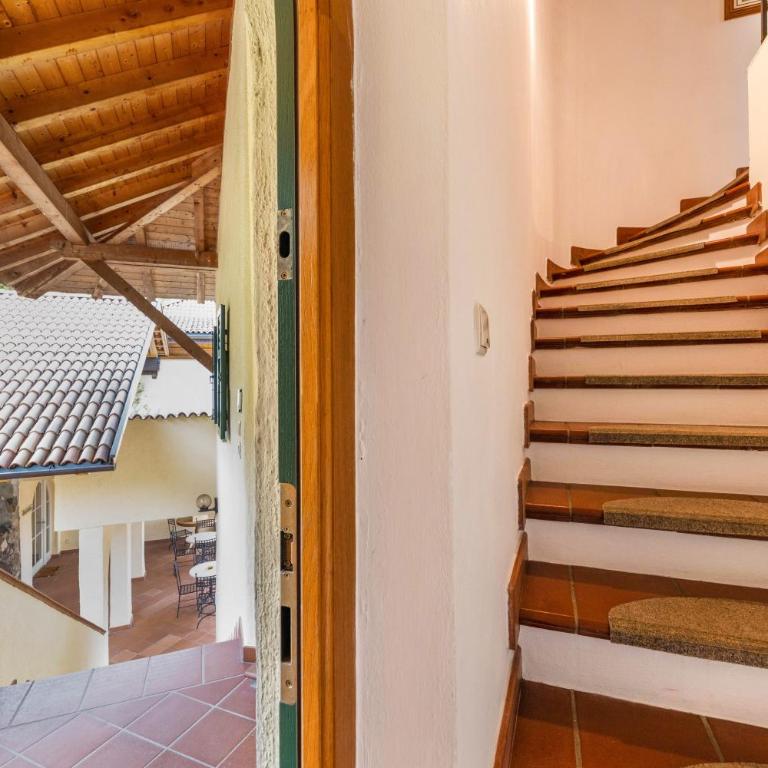 Weingut Lieselehof Apt Panorama - Two-Bedroom Deluxe Apartment with Garden View - 14