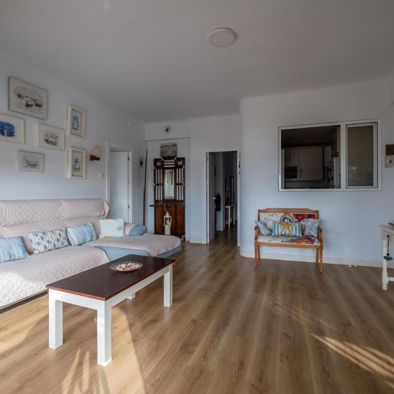 Piso frente playa de la Colonia - Apartamento Premium de 3 dormitorios con balcón - 9