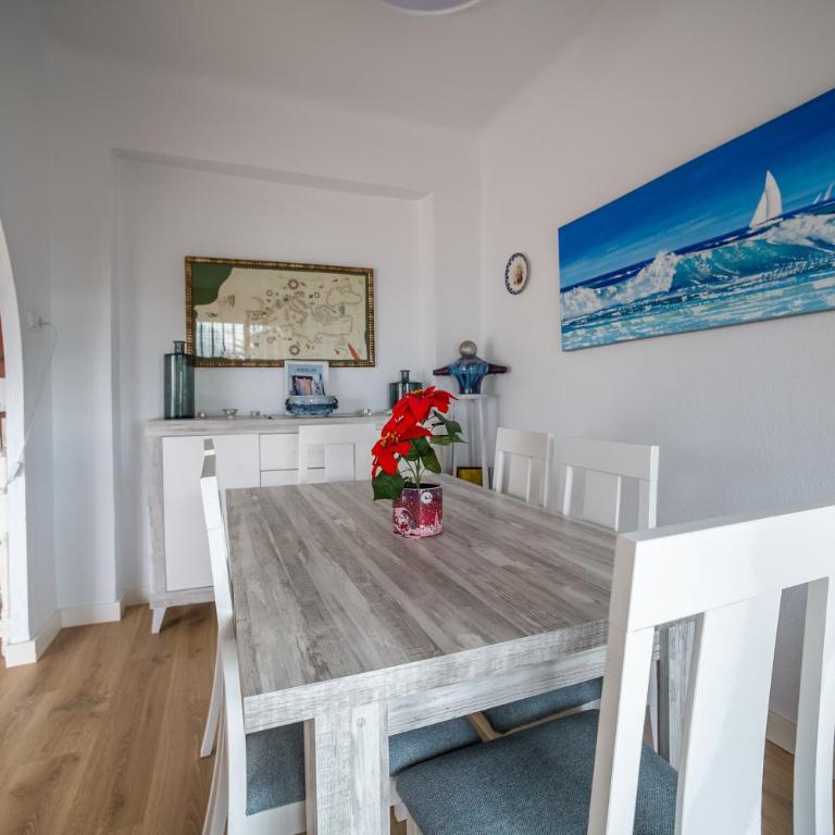 Piso frente playa de la Colonia - Apartamento Premium de 3 dormitorios con balcón - 11