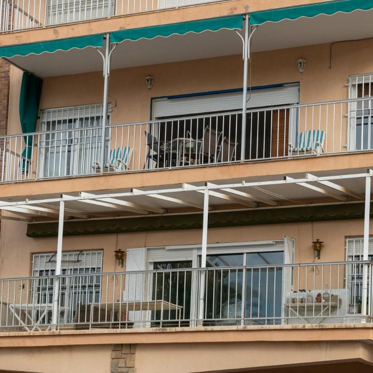 Piso frente playa de la Colonia - Apartamento Premium de 3 dormitorios con balcón - 31