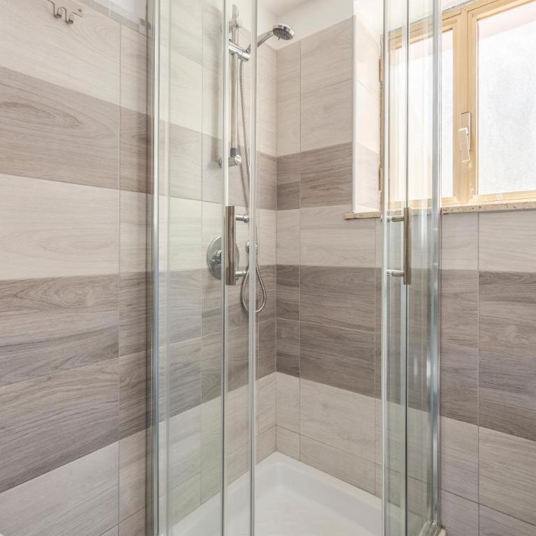 Casa Nica - Appartamento Superior con 1 Camera da Letto e Balcone - 15