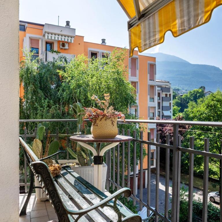 Appartamento Re 1 - Appartamento Deluxe con 2 Camere da Letto e Vista Giardino - 5