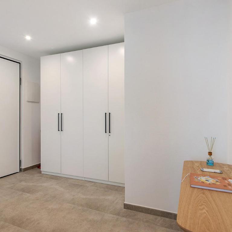 Queta - Modern Flat - Deluxe Apartment mit Balkon und 2 Schlafzimmern - 22