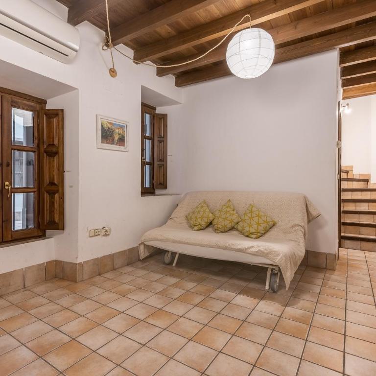 Apartment Elvira Street with Wifi - Superior Apartment with City View - 12
