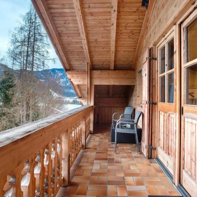 Gästehaus Panorama - Appartement 6 - Deluxe-Apartment mit 2 Schlafzimmern und Gartenblick - 11