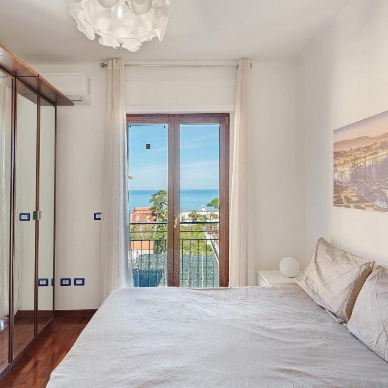 Sorrento Luxury Apartment Blue - Two-Bedroom Deluxe Apartment with Ocean View - 21