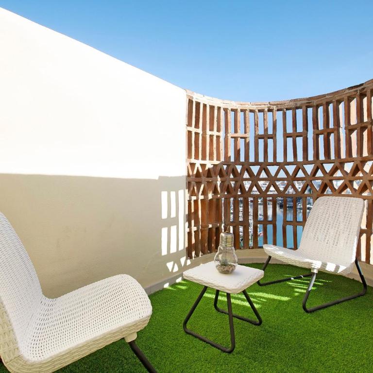 Luxury in Puerto Marina - Apartamento de 3 dormitorios y vistas al mar - 33