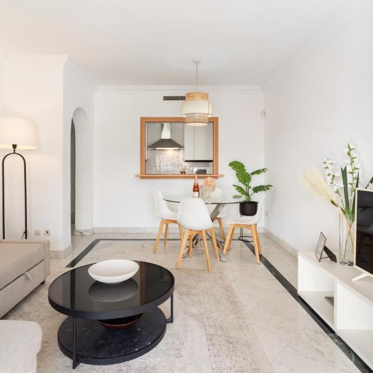 Sunresting Apartment Puerto Banus - Apartamento Deluxe de 2 dormitorios con vistas al mar - 18