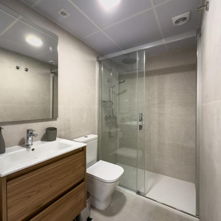 Frontal Centro Internacional A123 - Apartamento Deluxe de 2 dormitorios con vistas al mar - 22