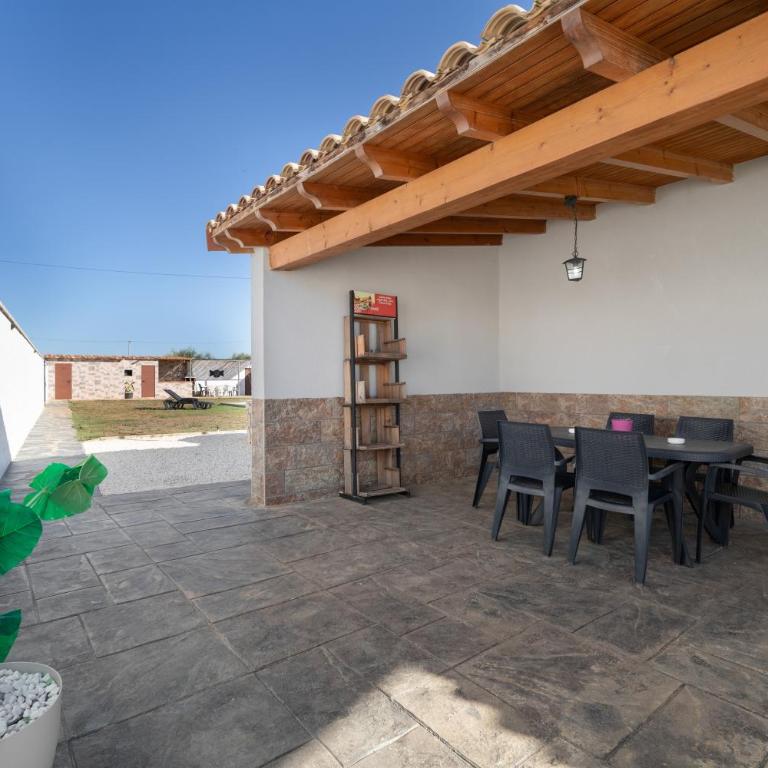 Casa Rural La Ferrera Chiclana - Apartamento Deluxe de 2 dormitorios con vistas al jardín - 23