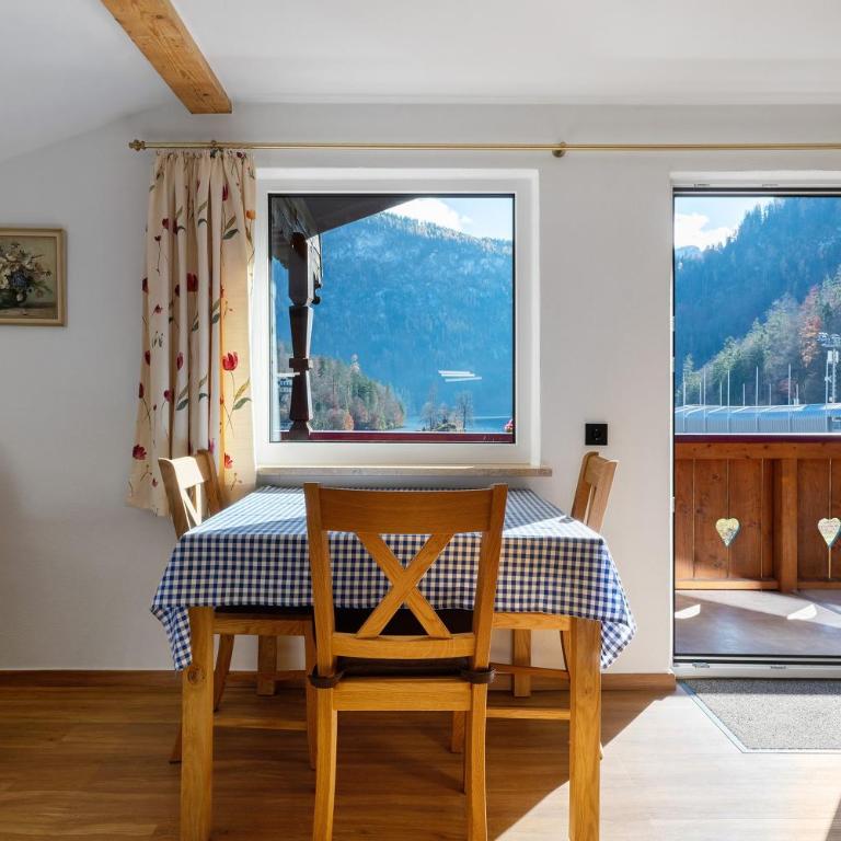 Haus am See - Wohnung Jenner - Appartamento Deluxe con 2 Camere da Letto e Vista Giardino - 2