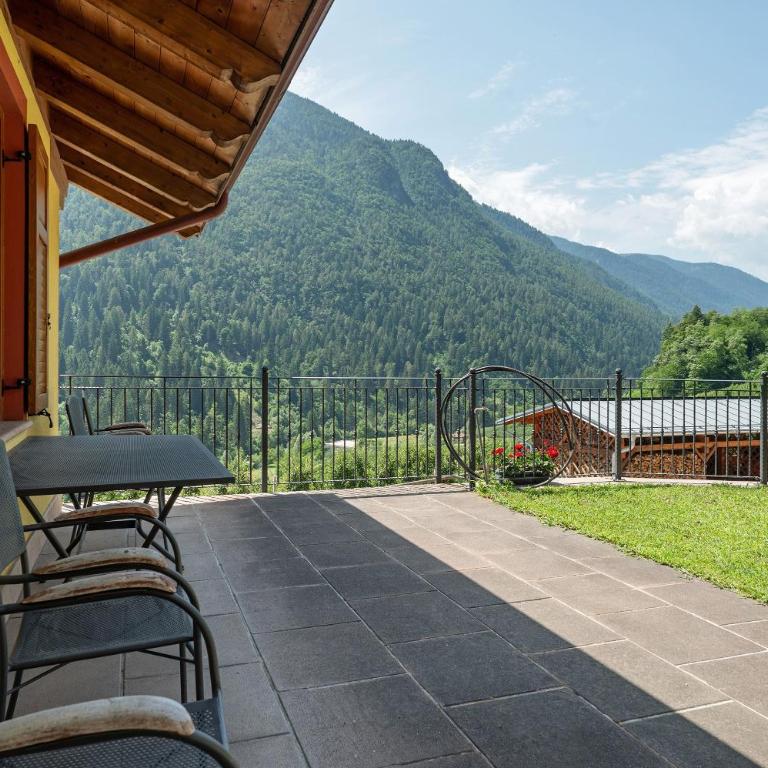 Agritur Sotto il Melo - Appartamento Premium con 3 Camere da Letto e Balcone - 2