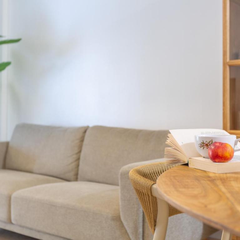 Apartamento Luminoso Con Terraza - Apartamento Superior de 1 dormitorio con balcón - 6