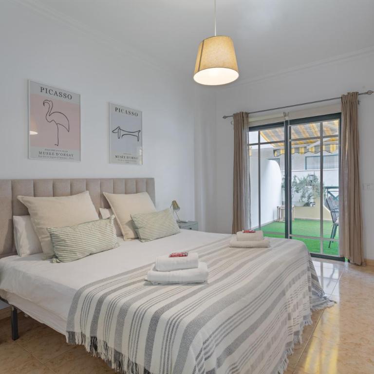Apartamento Luminoso Con Terraza - Apartamento Superior de 1 dormitorio con balcón - 10