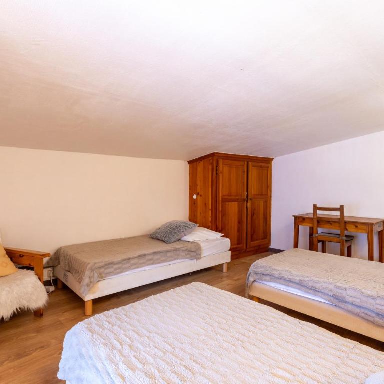 L'Alpazen Jouve Duplex - Two-Bedroom Deluxe Apartment with Garden View - 14