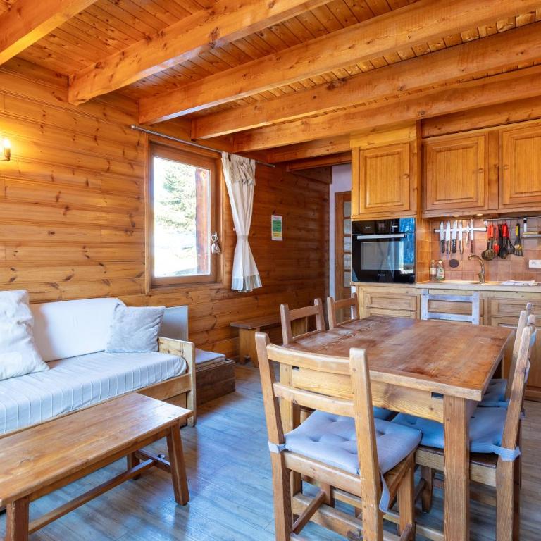 L'Alpazen Jouve Duplex - Two-Bedroom Deluxe Apartment with Garden View - 5