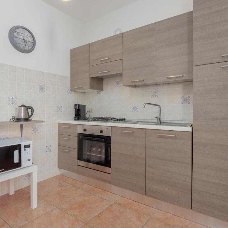 Carmen House - Appartamento Superior con 1 Camera da Letto e Balcone - 10