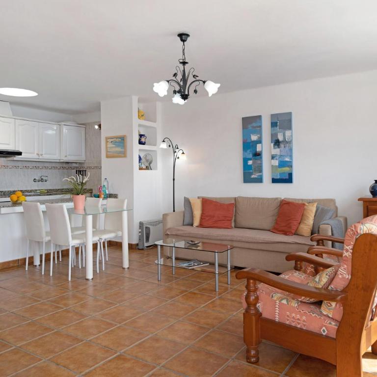Puerto Chico 8 - Studio Apartment with Sea View - 4