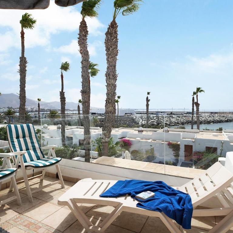 Puerto Chico 8 - Studio Apartment with Sea View - 13