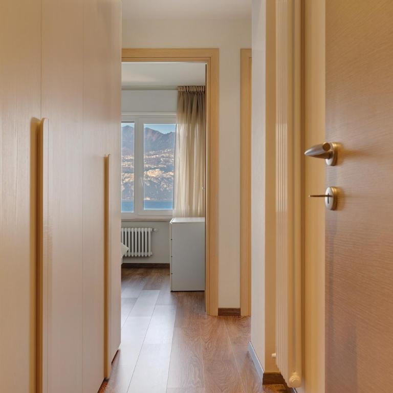 New Charming Bianca Brenzone - Appartamento Deluxe con 2 Camere da Letto e Balcone - 14