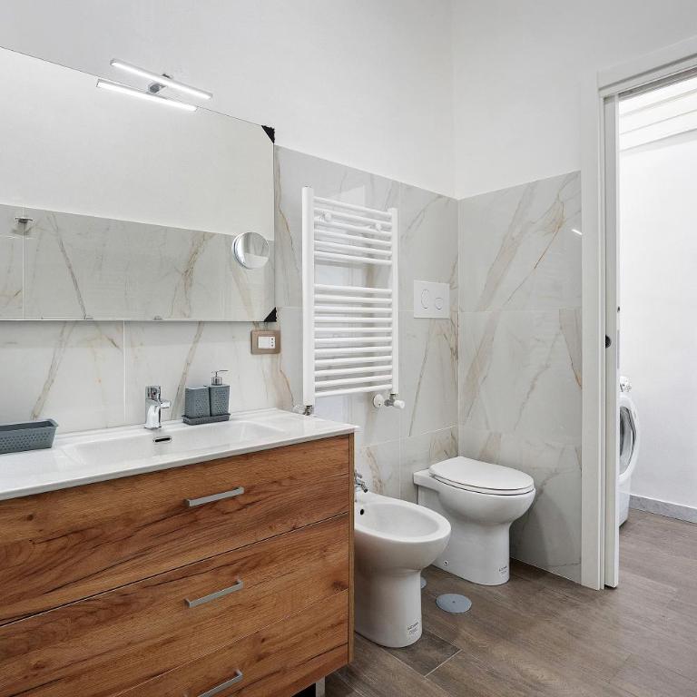 Antica Dimora Deluxe - Appartamento Deluxe con 2 Camere da Letto e Balcone - 17
