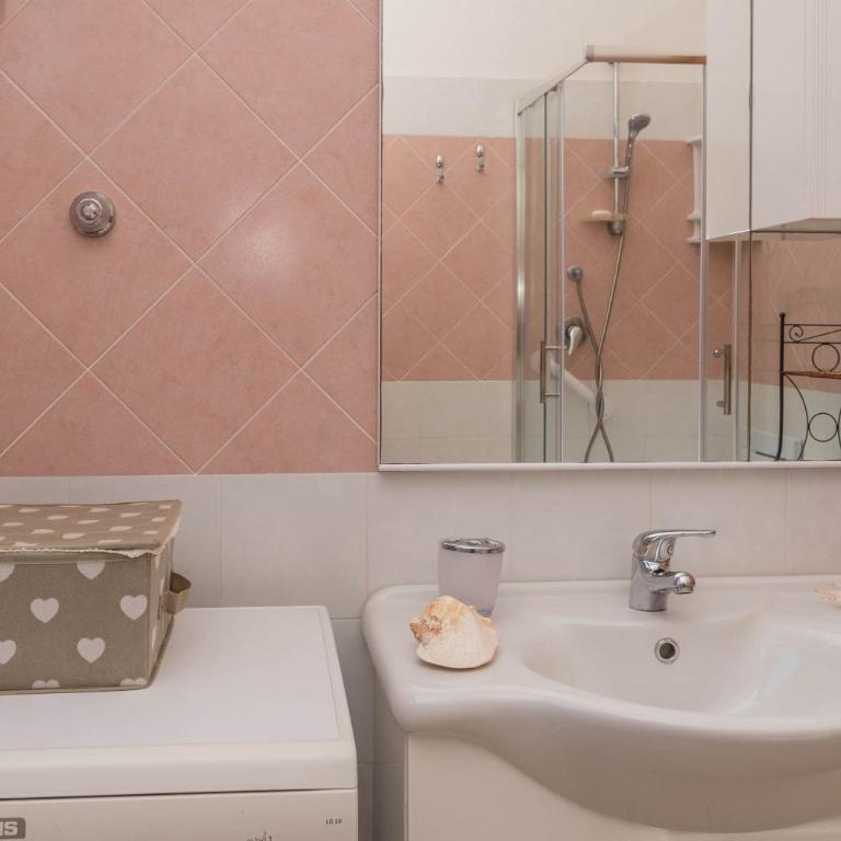 Villetta con Patio Esterno - Casa con 2 Camere da Letto - 18