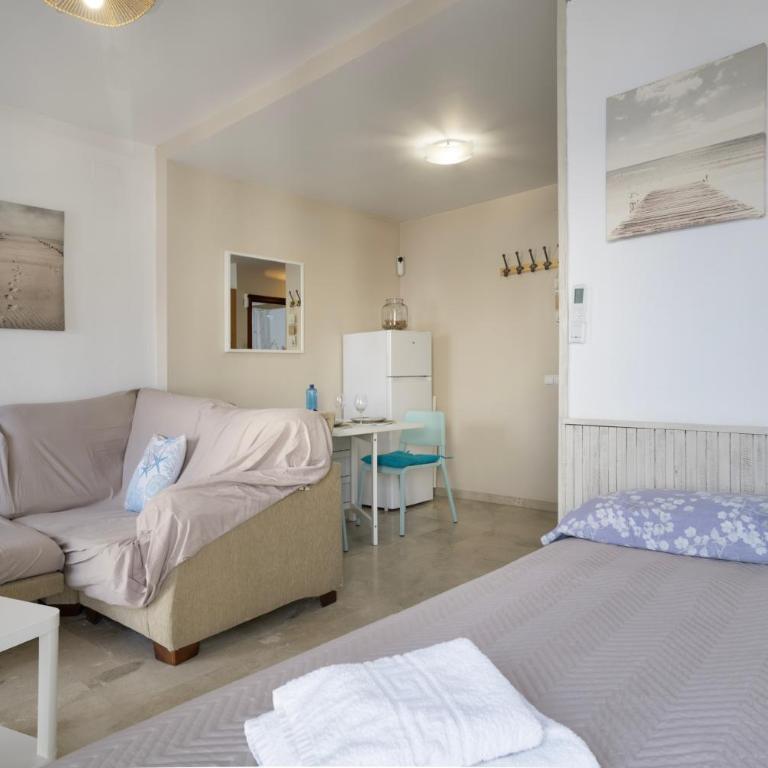 Apartamento Gran Vía - Estudio con balcón - 16