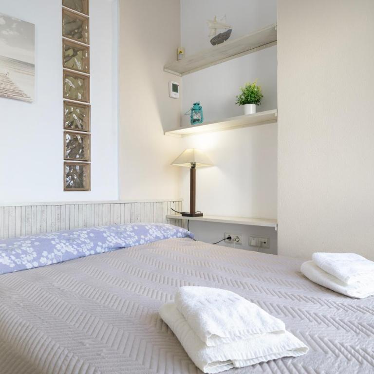 Apartamento Gran Vía - Estudio con balcón - 8