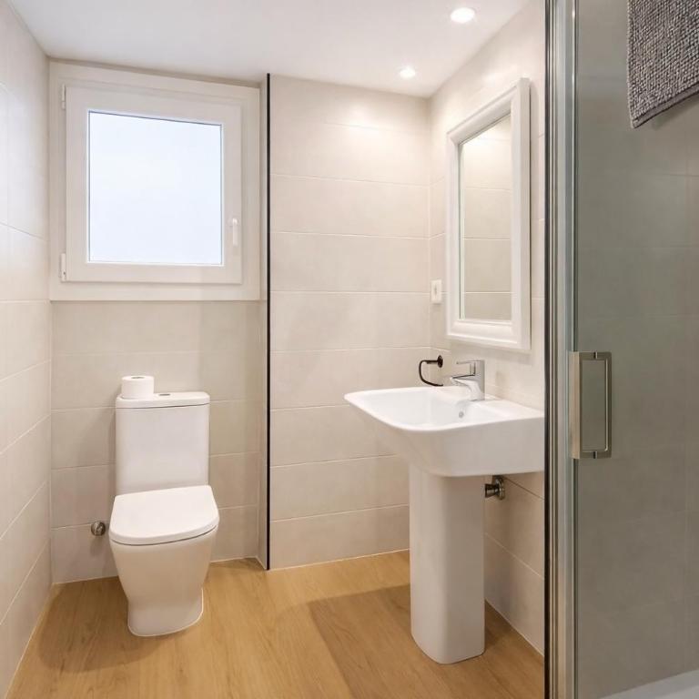 Esence 5 habitaciones 2 baños parking A/C wifi - One-Bedroom Apartment - 4