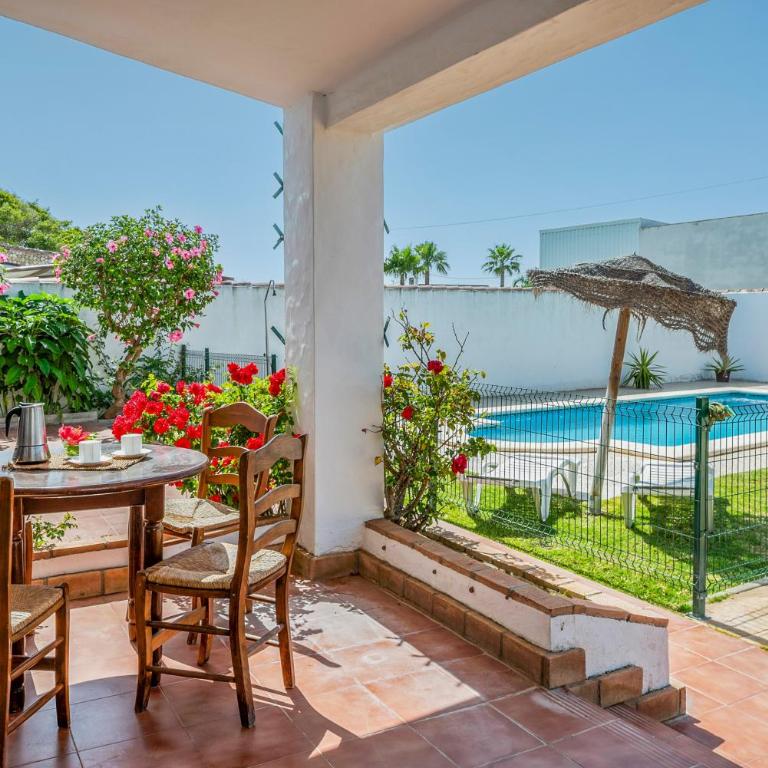 Chalet Villa Ariza - Apartamento con vistas al jardín - 3