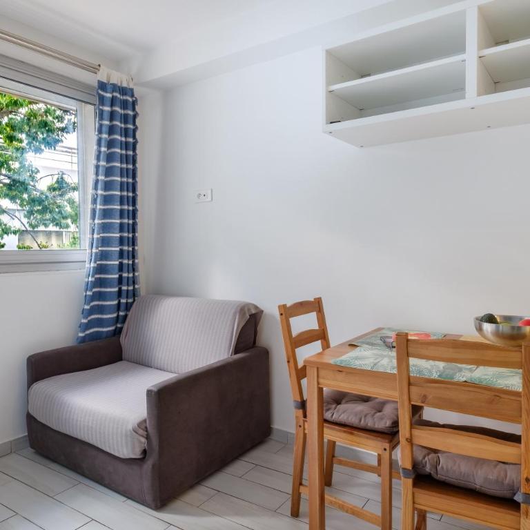 Enjoy French Riviera - Fame Marina - Monolocale con Divano-Letto - 9