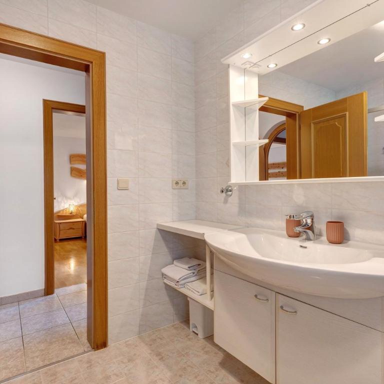 Wohnung Schlern Heigler Hof - Appartamento Superior con 1 Camera da Letto e Balcone - 7