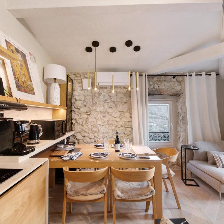 Cozy Sommavilla Residence - Appartamento Superior con 1 Camera da Letto e Balcone - 3
