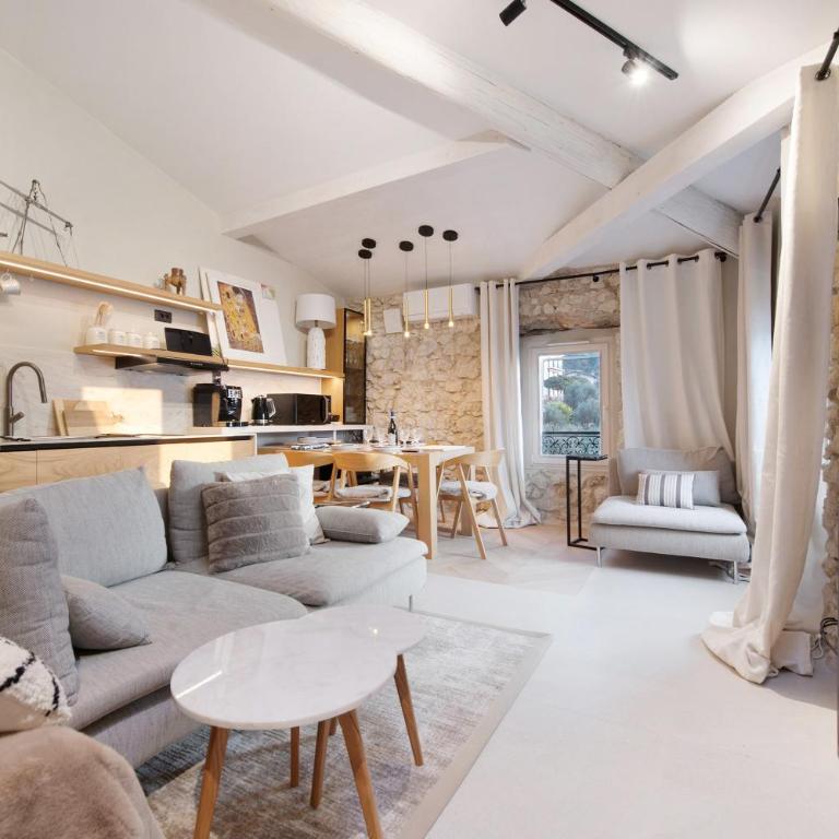 Cozy Sommavilla Residence - Appartamento Superior con 1 Camera da Letto e Balcone - 1