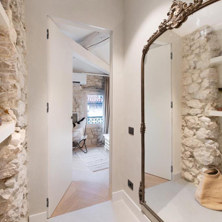 Cozy Sommavilla Residence - Appartamento Superior con 1 Camera da Letto e Balcone - 13