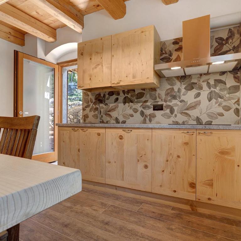 Casa al Mulino 1 - Two-Bedroom Deluxe Apartment with Garden View - 6