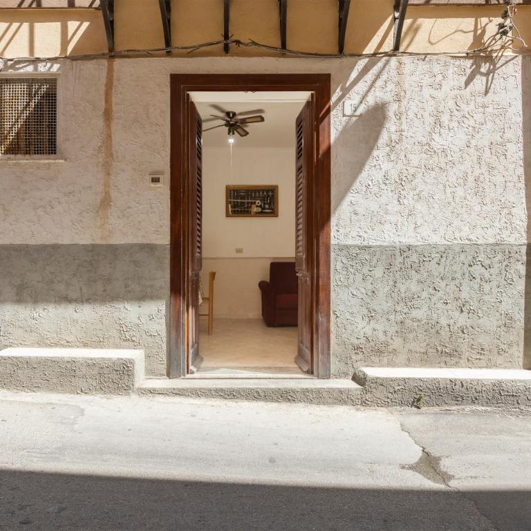 Casa Sileno - Two-Bedroom House - 20