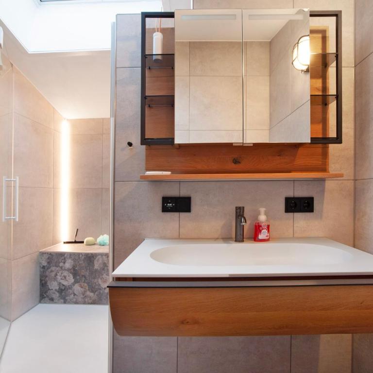 Nini´s Berge - Premium Apartment mit 3 Schlafzimmern und Balkon - 13