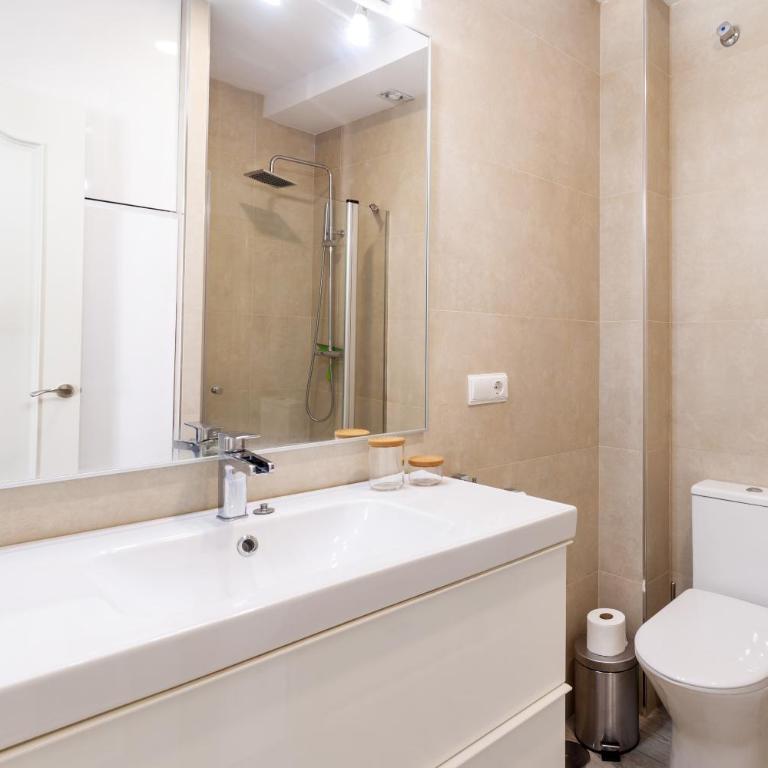 Casa Pilar Conil - Apartamento Premium de 3 dormitorios con balcón - 16