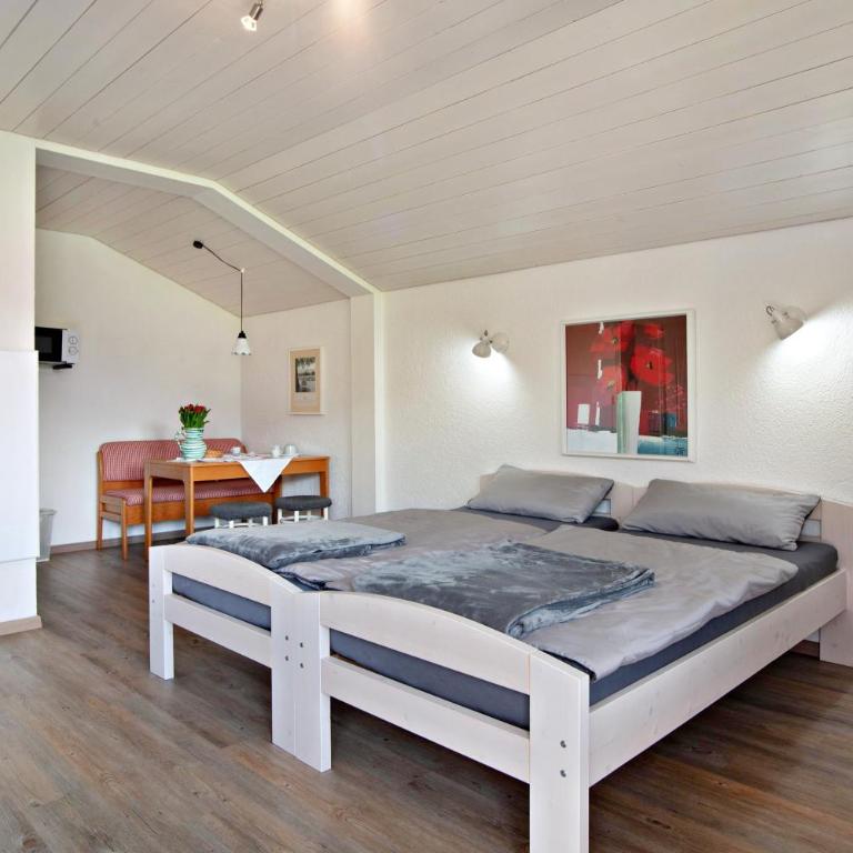 Ferienwohnung Braun - Deluxe-Apartment mit 2 Schlafzimmern und Gartenblick - 7