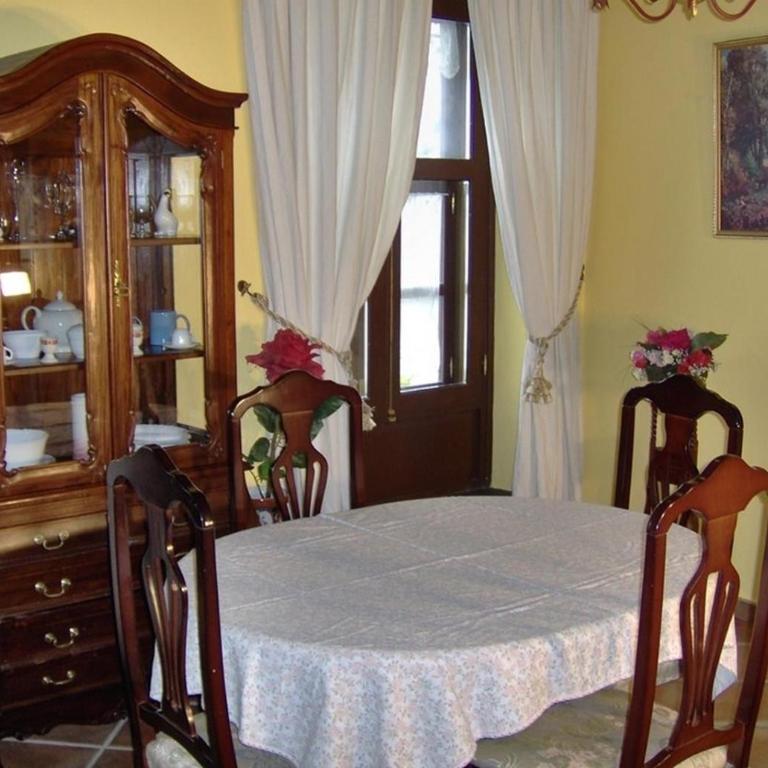 Aptos Monasterio de San Antonio 3 - Apartamento Estudio con vistas al mar - 4